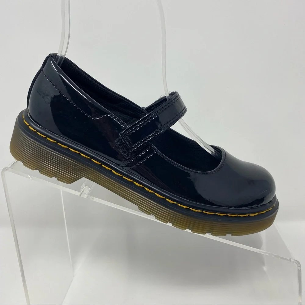 Dr. Martens Girl's 1 Maccy Black Patent Leather Mary Jane Dressy Preppy Shoes